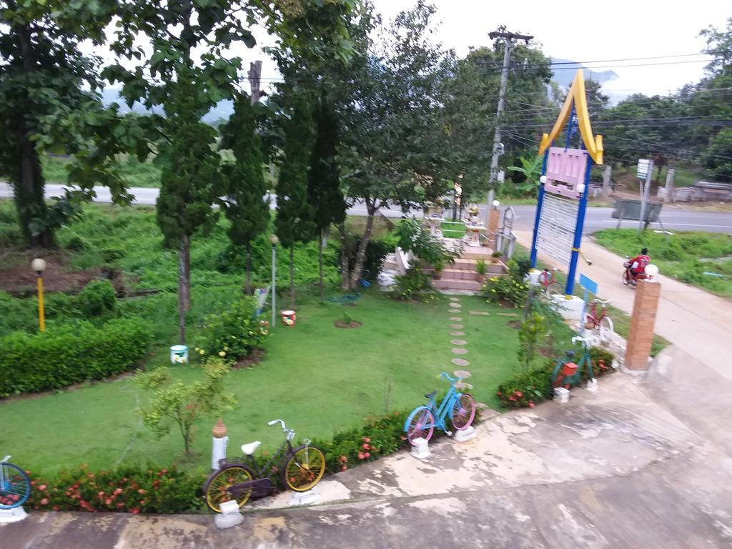 Paramee Inn Pai Exterior photo